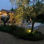 Bed & Breakfast Domaine De Grave 5*