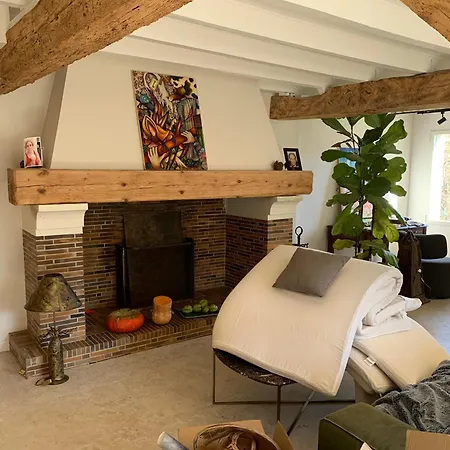 Domaine De Grave Bed & Breakfast