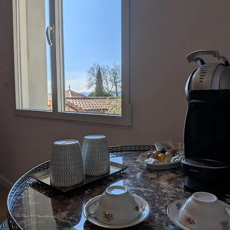 Domaine De Grave فندق مبيت وإفطار