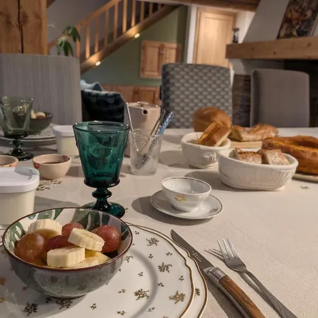 Domaine De Grave Bed & Breakfast