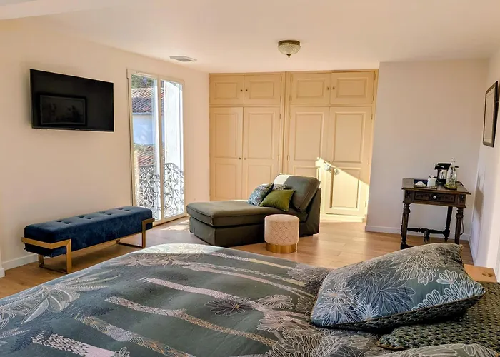 Domaine De Grave 3* Mirepoix (Ariege)